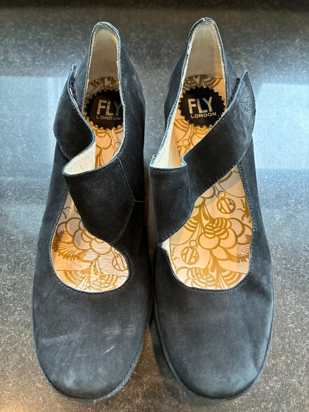 FLY London YASI682FLY Black Mary Jane Wedge Pumps EU 41